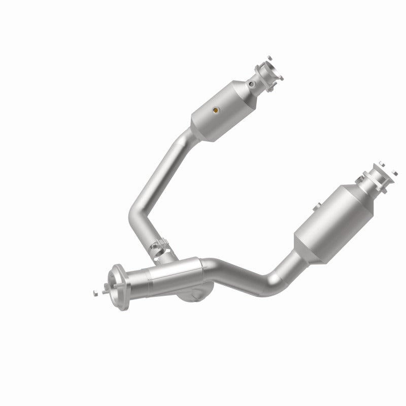 MagnaFlow 19-24 Ram 1500 5.7L OEM Grade Federal/EPA Compliant Direct-Fit Catalytic Converter - 280307