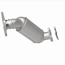 Load image into Gallery viewer, MagnaFlow 2020 Toyota Highlander V6 3.5L OEM Grade Direct-Fit Catalytic Converter - 22-270