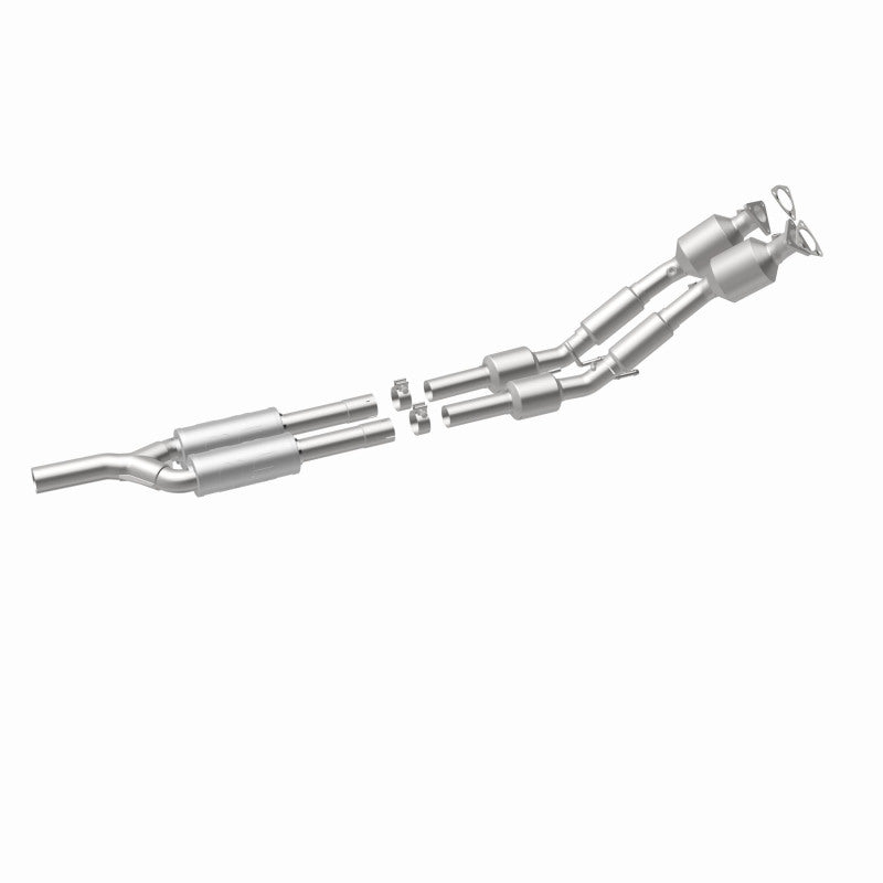 MagnaFlow Direct Fit Catalytic Converter 2012-2015 Passat (B7) 3.6L V6 OEM Grade - 52938