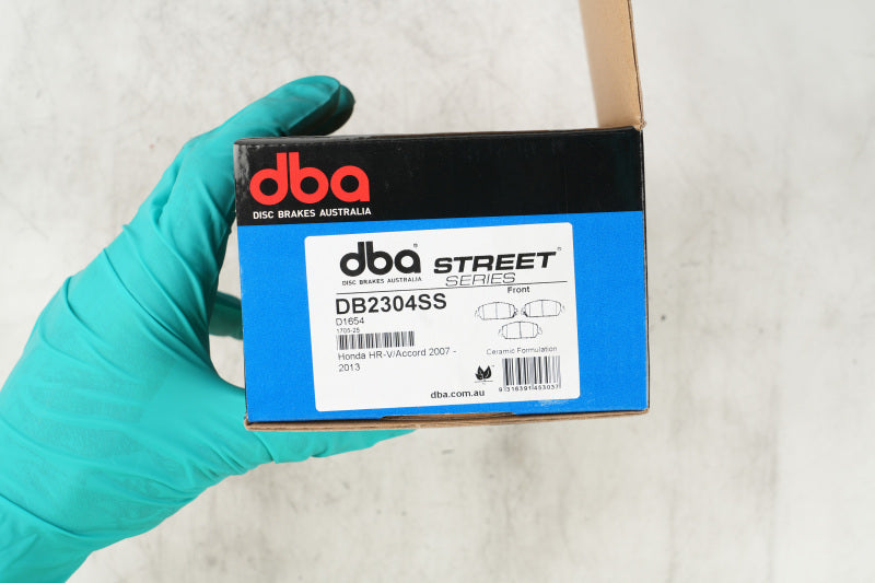 DBA 16-18 Honda Accord LX/EX/EX-L Street Series Front Brake Pads - DB2304SS