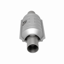 Load image into Gallery viewer, MagnaFlow Universal Catalytic Converter 1.75 Mid Bed Sensor - 54053