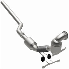 Load image into Gallery viewer, MagnaFlow 18-20 Volkswagen Tiguan 2.0L OEM Underbody Direct Fit Converter - 280341