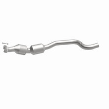 Load image into Gallery viewer, MagnaFlow 13-17 Range Rover V8 5 OEM Underbody Direct Fit EPA Compliant Catalytic Converter - 21-536