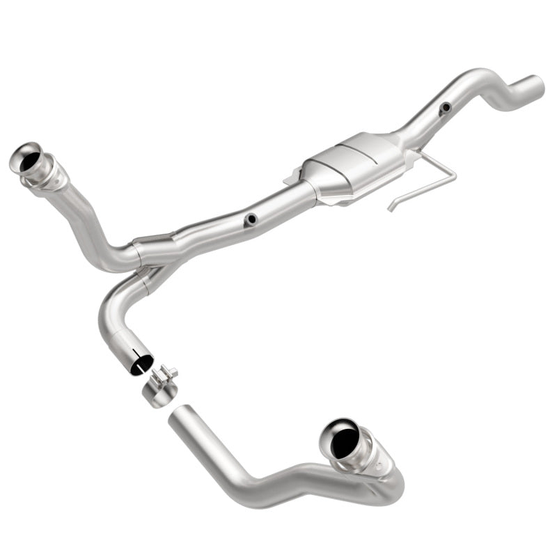 MagnaFlow Direct Fit Catalytic Converter 00-03 Durango 4WD OEM - 49472