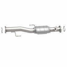 Load image into Gallery viewer, MagnaFlow Direct Fit Catalytic Converter 99-02 4Runner 3.4L rear OEM - 49579