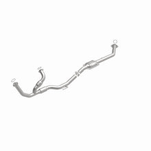 Load image into Gallery viewer, MagnaFlow Direct Fit Catalytic Converter 98-00 Sienna 3.0L - 23751