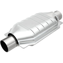 Load image into Gallery viewer, MagnaFlow Universal Catalytic Converter 2.5 W/O2 Boss - 94236