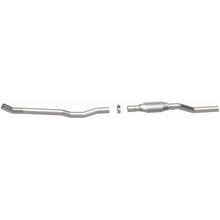 Load image into Gallery viewer, MagnaFlow Direct Fit Catalytic Converter Dodge Dakota 97-99 3.9L/5.2 - 23246