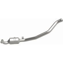 Load image into Gallery viewer, MagnaFlow Direct Fit Catalytic Converter 2006-2011 R350 3.5 L Underbody - 52178