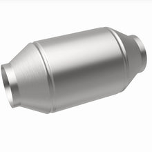 Load image into Gallery viewer, MagnaFlow Universal Catalytic Converter 2.25 inch C/C CA Pre-OBDII - 333505