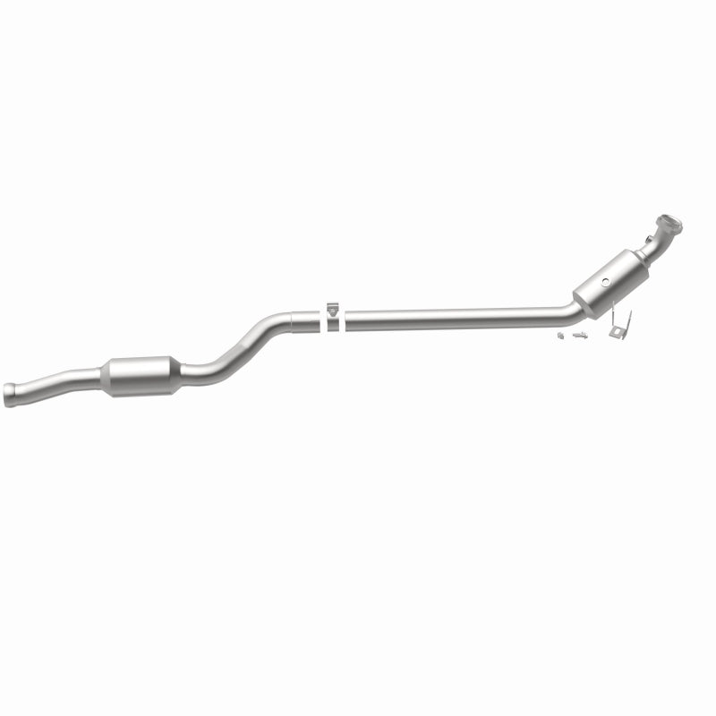 MagnaFlow Direct Fit Catalytic Converter 13-14 Mercedes-Benz GLK350 3.5L - 5561441