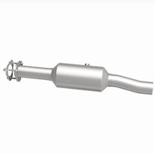 Load image into Gallery viewer, MagnaFlow 16-19 Ford E-450 Super Duty Base V10 6.8L Underbody Direct-Fit Catalytic Converter - 280446