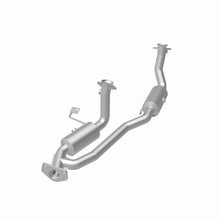Load image into Gallery viewer, MagnaFlow 04-05 Ford Freestar 3.9L Direct Fit Converter - 4551079