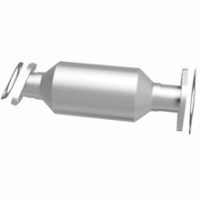 Load image into Gallery viewer, MagnaFlow 10-13 Hyundai Santa Fe 2.4L Direct Fit Converter - 5592863