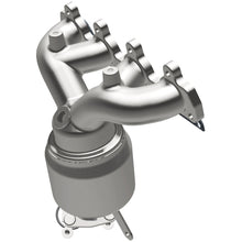 Load image into Gallery viewer, MagnaFlow Direct Fit Catalytic Converter Honda 1996-2000 Civic / 1996-1997 Civic Del Sol 1.6L - 452029