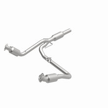 Load image into Gallery viewer, MagnaFlow 01-02 Dodge Ram 2500 5.9L Direct Fit Converter - 4583497