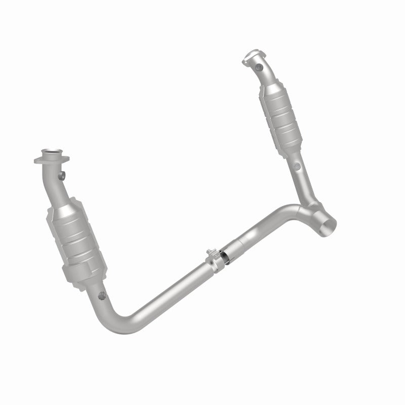 MagnaFlow Direct Fit Catalytic Converter 2006 Dodge RAM 1500 Pickup 5.7L Solid Front Axle - 49711