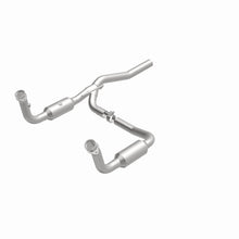 Load image into Gallery viewer, MagnaFlow 09-12 Jeep Liberty 3.7L Direct Fit Converter - 5551148