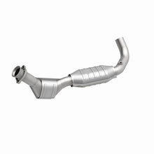 Load image into Gallery viewer, MagnaFlow Direct Fit Catalytic Converter 97-98 Ford F-150 Pickup 4.2L D/S 4WD (49 State) - 93428