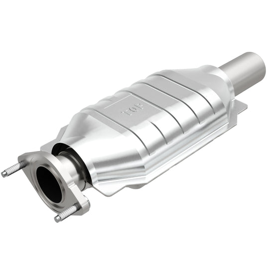 MagnaFlow Direct Fit Catalytic Converter 06-09 Ford Fusion 3.0L - 49981