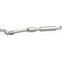 Load image into Gallery viewer, MagnaFlow 11-16 Cooper Countryman L4 1.6 OEM UNDERBODY Direct Fit Converter - 21-365