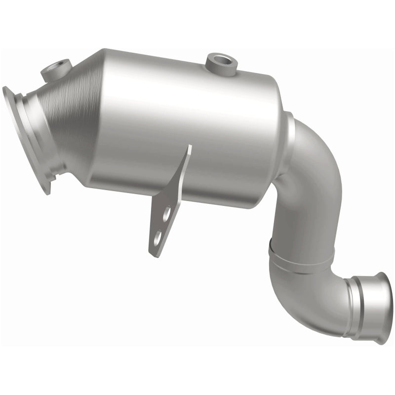 MagnaFlow 15-17 C300 L4 2 OEM Close Coupled Direct Fit Converter - 21-504