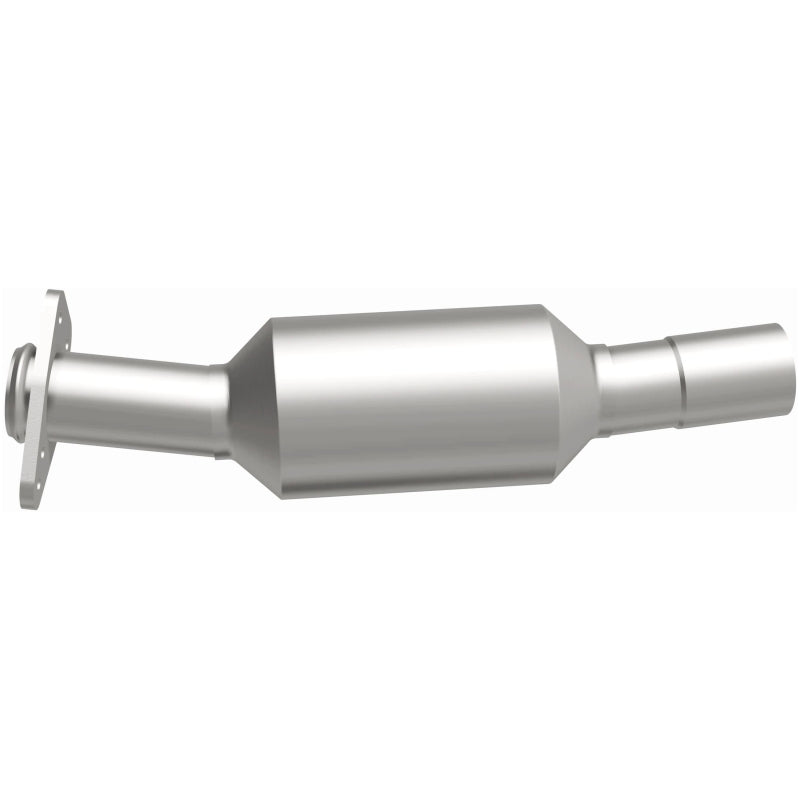 MagnaFlow GM Passenger car CA Direct Fit Converter - 3322431