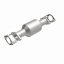 Load image into Gallery viewer, MagnaFlow Direct Fit Catalytic Converter 03-06 Kia Sorento 3.5L Rear (49 State) - 23623