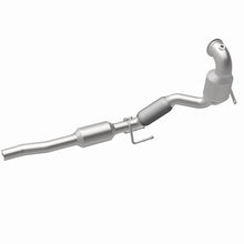 Load image into Gallery viewer, MagnaFlow 16-18 Volkswagen Jetta L4 OEM Underbody Single Direct Fit Converter - 280134