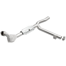 Load image into Gallery viewer, MagnaFlow Direct Fit Catalytic Converter 99-00 F-150 4.2L V6 2WD P/ - 93393