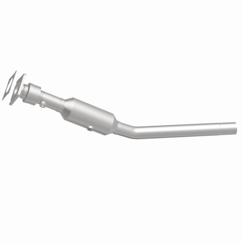 MagnaFlow Direct Fit Catalytic Converter 2004 Sebring L4 2.4 OEM Underbody - 21-920