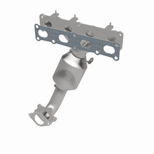 Load image into Gallery viewer, MagnaFlow 2015 Jeep Cherokee 2.4L Direct Fit Converter - 5451159