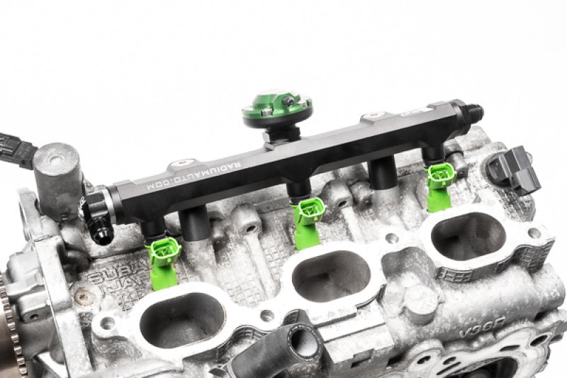Radium Engineering Subaru Phase-II EZ30/EZ36 Top Feed Conversion Fuel Rail Kit - 20-0765-02