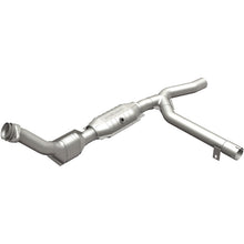 Load image into Gallery viewer, MagnaFlow Conv DF 01 Ford Trucks 4.6L - 51199