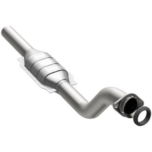 Load image into Gallery viewer, MagnaFlow Direct Fit Catalytic Converter 95 GM Full Sise 3.8L - 23128