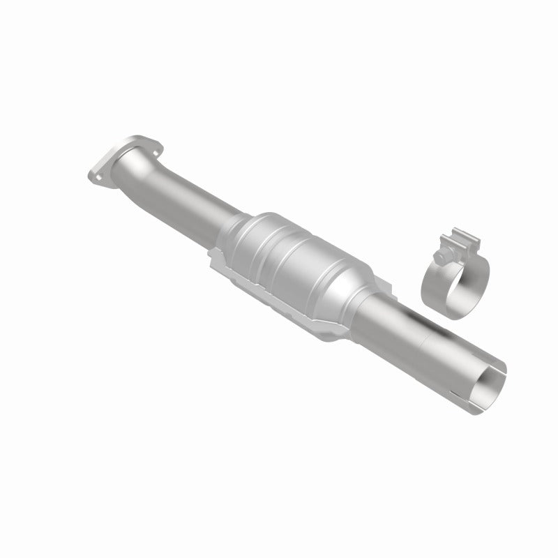 MagnaFlow Direct Fit Catalytic Converter 2010-2012 VENZA 2.7L Underbody - 52108