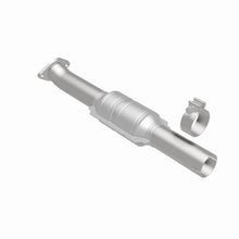 Load image into Gallery viewer, MagnaFlow Direct Fit Catalytic Converter 2010-2012 VENZA 2.7L Underbody - 52108