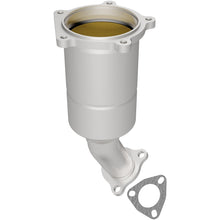 Load image into Gallery viewer, MagnaFlow Direct Fit Catalytic Converter 00-04 Nissan Frontier - 24096