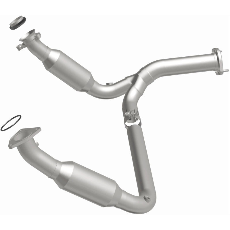 MagnaFlow 07-08 Chevrolet Tahoe 5.3L Direct Fit Converter - 5551194