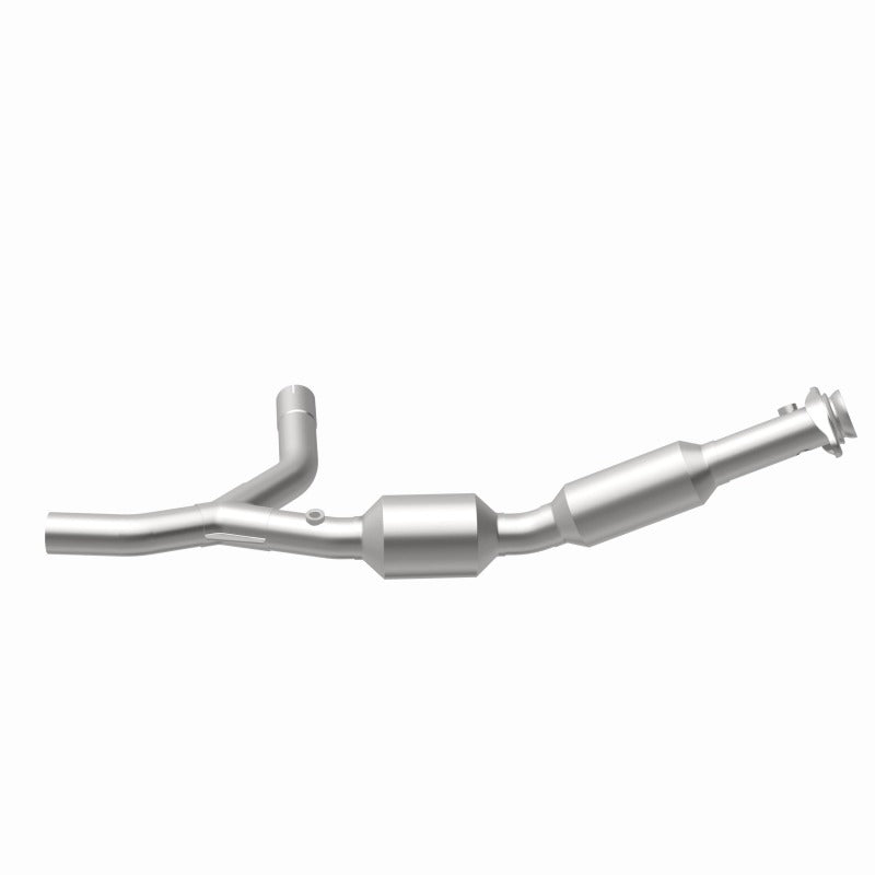 MagnaFlow 2007 Ford E-150 4.6L Direct Fit Converter - 5582310