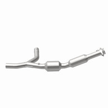 Load image into Gallery viewer, MagnaFlow 2007 Ford E-150 4.6L Direct Fit Converter - 5582310