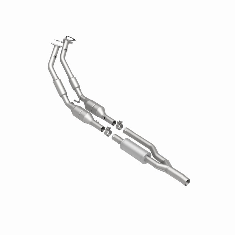 MagnaFlow Direct Fit Catalytic Converter TT QUATTRO-08 3.2L OEM - 49716