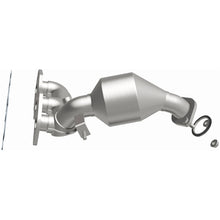 Load image into Gallery viewer, MagnaFlow 07-10 Toyota Sienna 3.5L Direct Fit Converter - 5582822