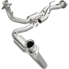 Load image into Gallery viewer, MagnaFlow 05-06 Jeep Grand Cherokee 3.7L Direct Fit Converter - 5451687