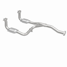 Load image into Gallery viewer, MagnaFlow Direct Fit Catalytic Converter 07 Jeep Liberty 3.7L - 23957