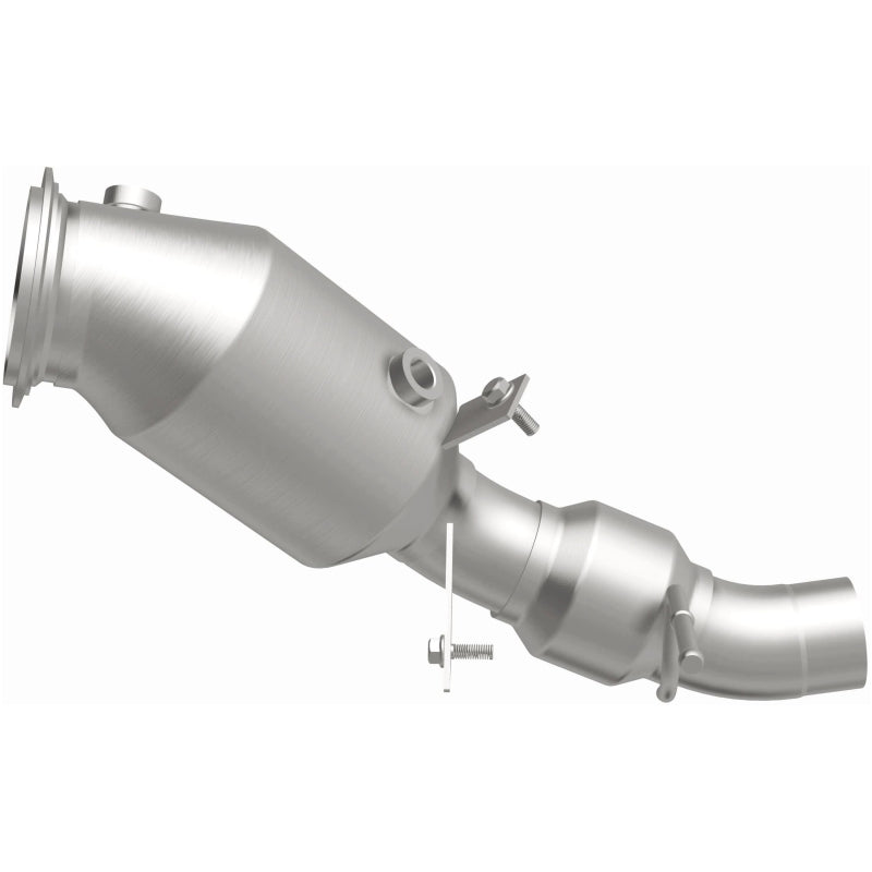 MagnaFlow Direct Fit Catalytic Converter 12-14 BMW 528i 2 L Closed Couple - 52266