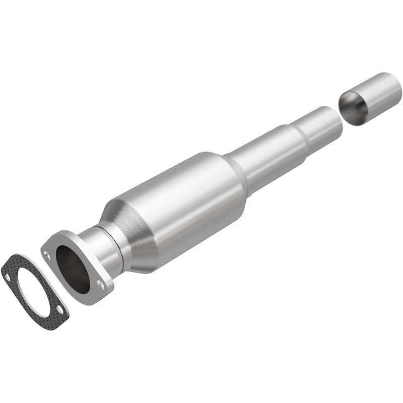 MagnaFlow Direct Fit Catalytic Converter 04-06 Mazda 3 2.0/2.3 Rear - 24178