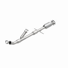 Load image into Gallery viewer, MagnaFlow Direct Fit Catalytic Converter 00-01 Hyundai Sonata 2.5L - 441051