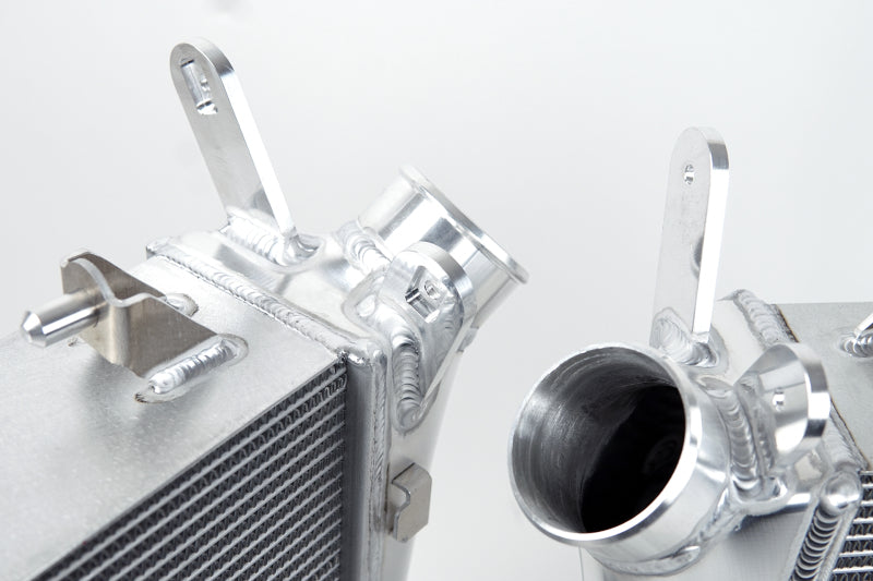 CSF 2020+ Audi C8 RS6/RS7 High-Performance Intercooler System (OEM PN 4K0 145 805 P / 4K0 145 806 B) - 8194