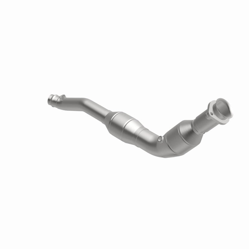 MagnaFlow Direct Fit Catalytic Converter 2014-2016 Land Rover LR4 V6 3 OEM Underbody - 21-717